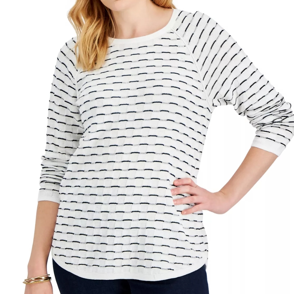 Karen Scott White And Black Sweater